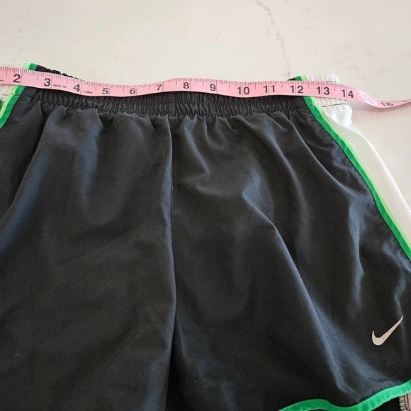 Nike Dri Fit Shorts - Picture 8 of 9